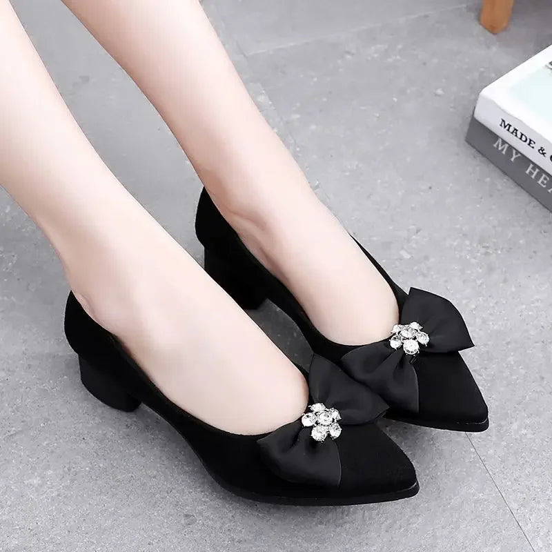 Belle Bow Heel