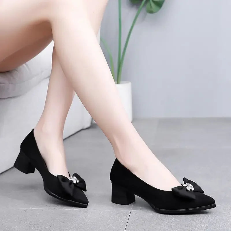 Belle Bow Heel